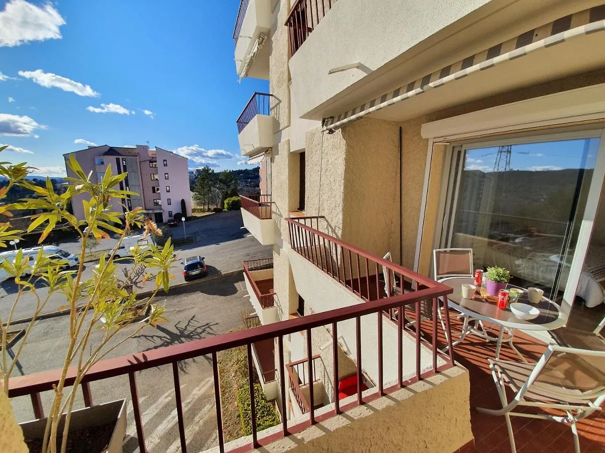 Le Cezanne - Climatise Avec Grande Terrasse Apartment Greoux-les-Bains 0*,  France